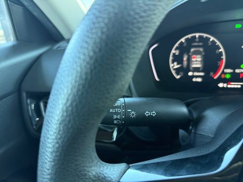 Used 2024 Honda Civic LX image 21