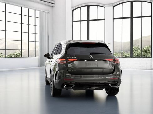 New 2025 Mercedes-Benz GLC 300 image 21