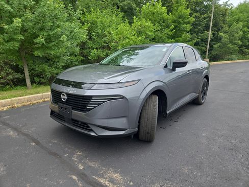 New 2025 Nissan Murano SV image 4