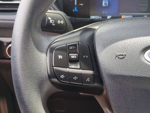 Used 2025 Ford Escape Active AWD/4WD image 20