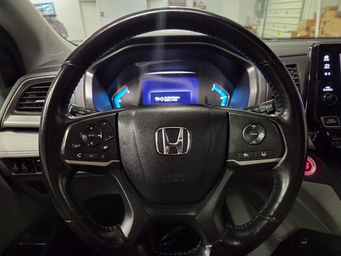 Used 2023 Honda Odyssey EX-L image 17