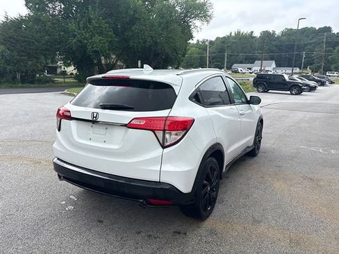 Used 2021 Honda HR-V Sport image 5