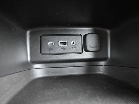 Used 2022 Chevrolet Equinox RS FWD image 32