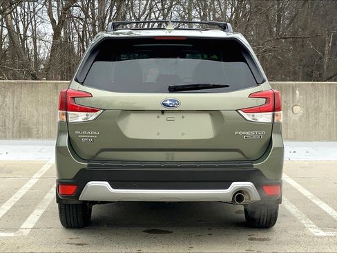 Used 2021 Subaru Forester Touring w/ Popular Package #2 AWD/4WD image 6