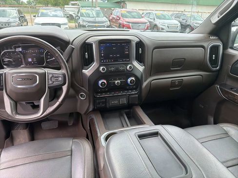 Used 2020 GMC Sierra 1500 Denali w/ Denali Ultimate Package AWD/4WD image 17