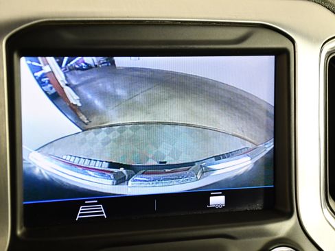 Used 2023 GMC Sierra 2500 SLE w/ SLE Convenience Package AWD/4WD image 30