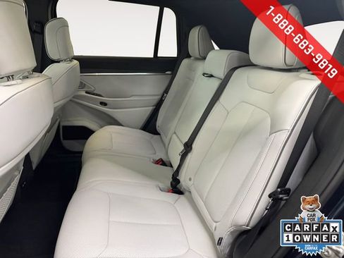 Used 2025 Jeep Wagoneer S Limited image 21