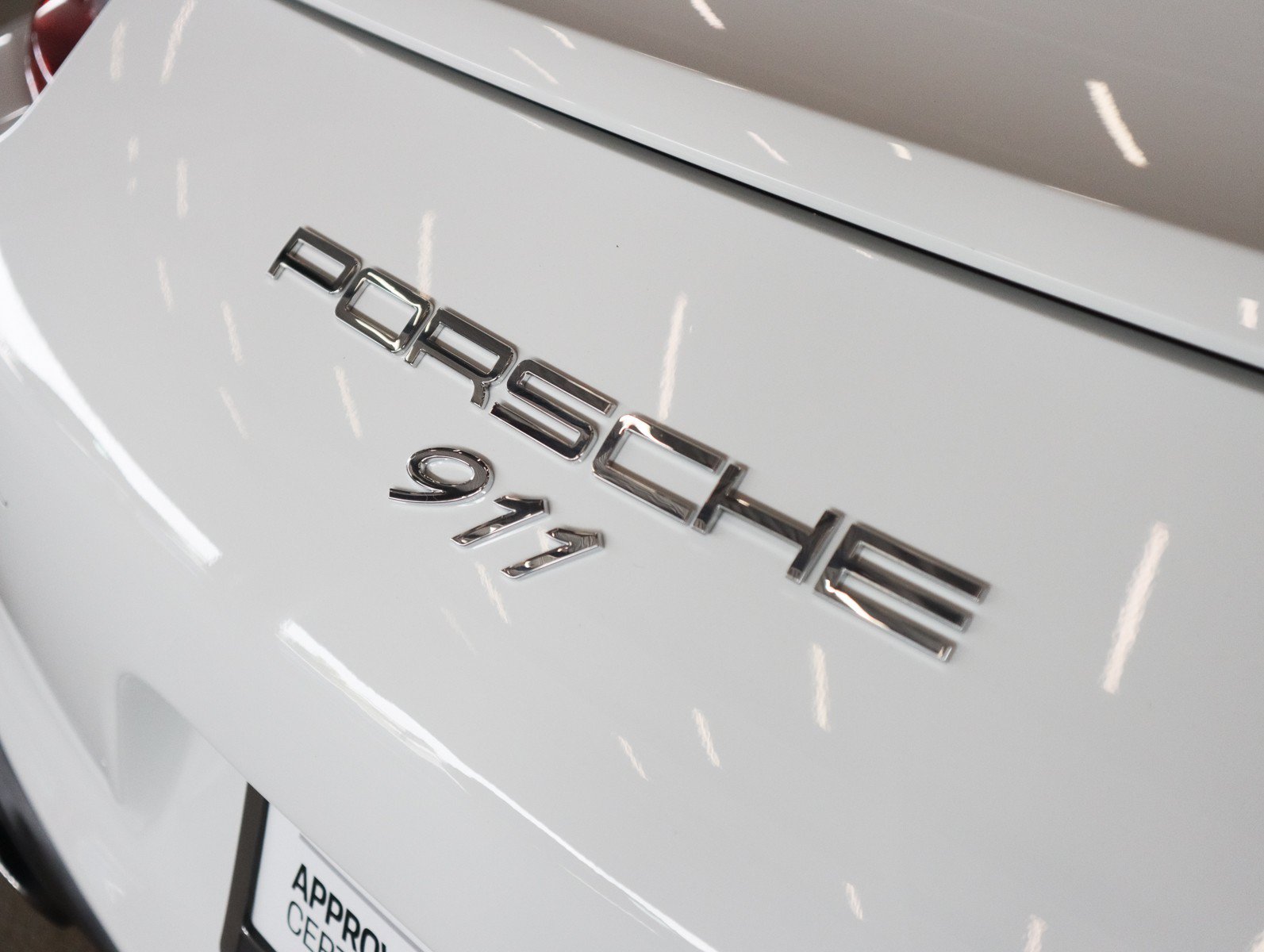 Certified 2017 Porsche 911 Carrera RWD image 27