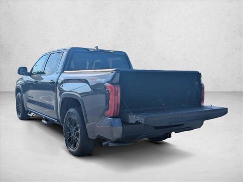 Used 2022 Toyota Tundra SR5 image 6