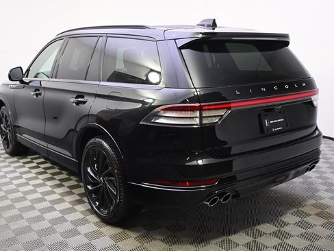 New 2026 Lincoln Aviator Reserve image 3