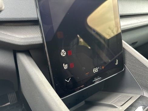 Used 2024 Polestar Polestar 2 Long Range Single Motor image 26