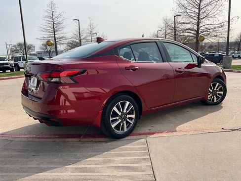 Used 2025 Nissan Versa SV w/ Trunk Package image 6