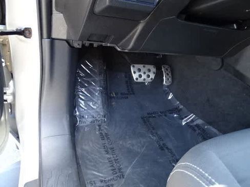 Used 2024 Toyota Tacoma TRD Sport RWD image 16