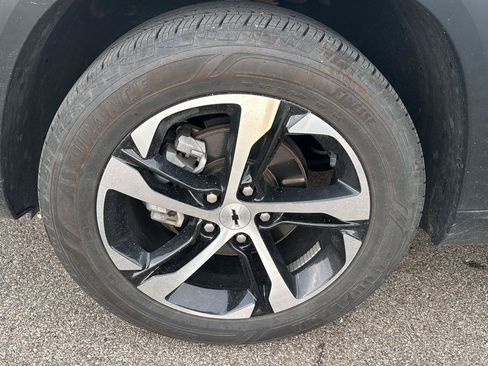 Used 2024 Chevrolet Trax RS w/ Driver Confidence Package FWD image 9