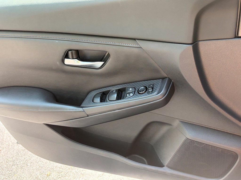 Used 2022 Nissan Sentra S FWD image 21