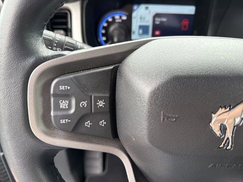 Used 2024 Ford Bronco Outer Banks AWD/4WD image 24