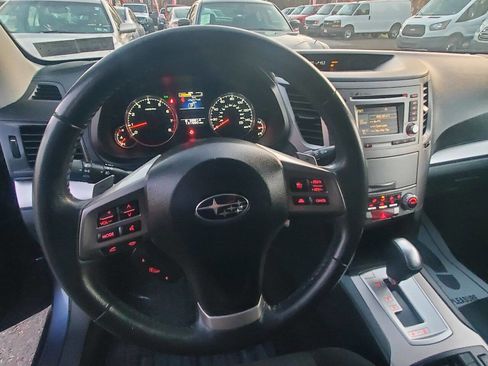 Used 2014 Subaru Outback 2.5i Premium w/ Moonroof Package & Eyesight image 16