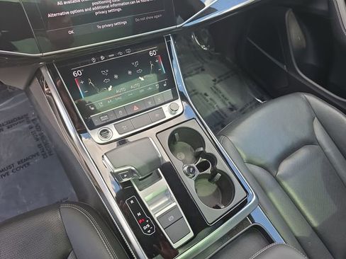 Used 2023 Audi Q8 Premium Plus w/ Premium Plus Package AWD/4WD image 28