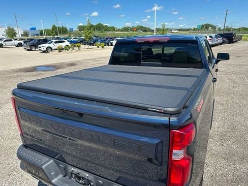 Used 2020 Chevrolet Silverado 1500 LT Trail Boss AWD/4WD image 26