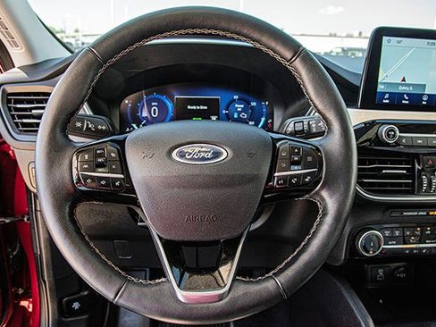 Used 2022 Ford Escape Titanium w/ Titanium Elite Package image 8