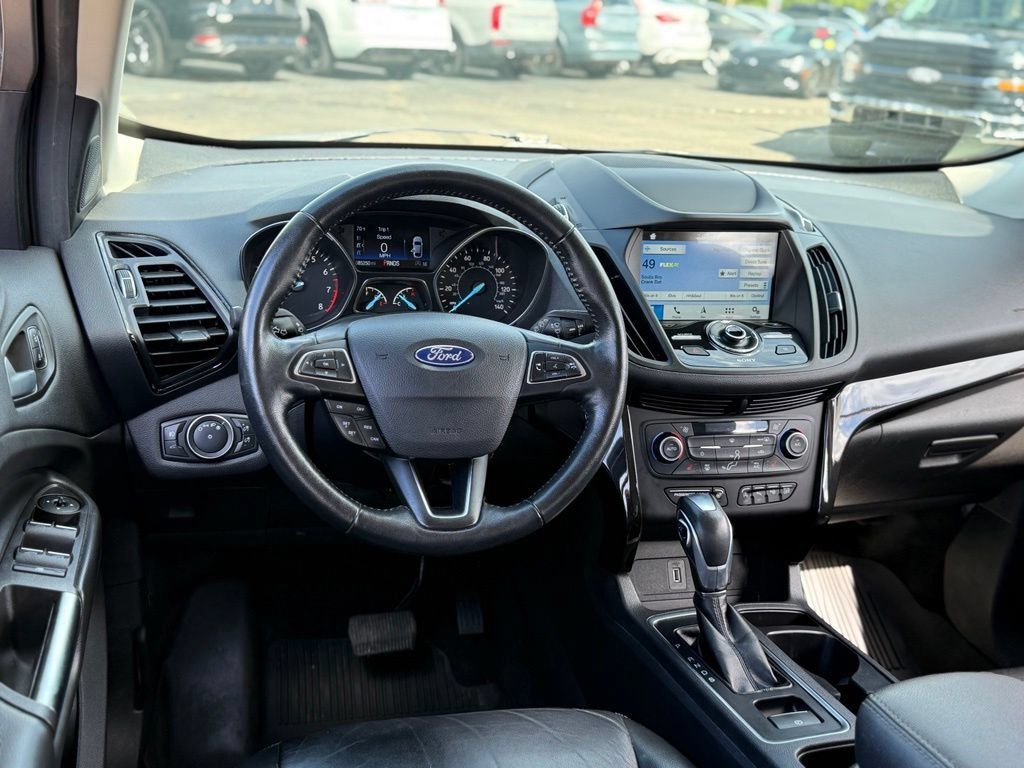 Used 2019 Ford Escape Titanium AWD/4WD image 6