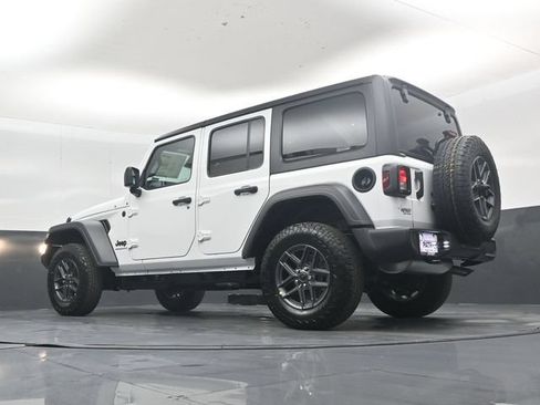 New 2026 Jeep Wrangler Unlimited Sport w/ Convenience Group AWD/4WD image 43