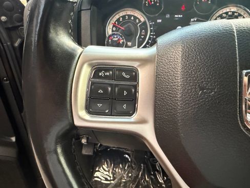 Used 2016 RAM 2500 Laramie w/ Convenience Group AWD/4WD image 18