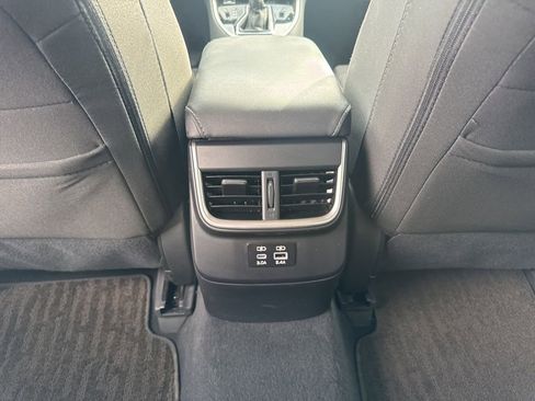 Certified 2025 Subaru Outback Premium image 27