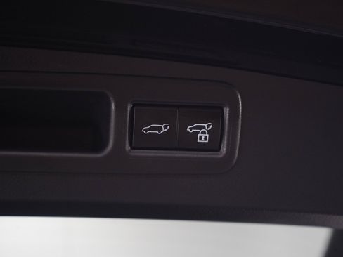 Used 2023 Lexus RX 350 Premium w/ Accessory Package AWD/4WD image 17