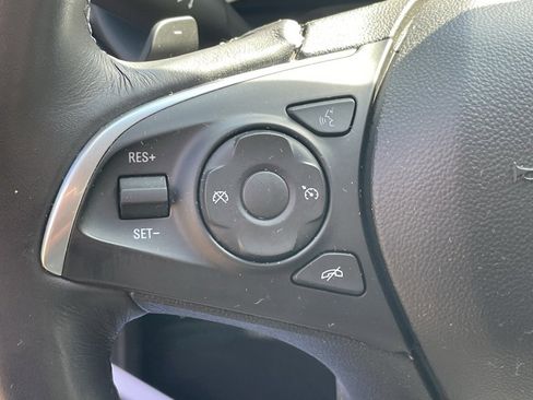 Certified 2019 Buick LaCrosse Essence w/ Sights and Sounds Package image 24