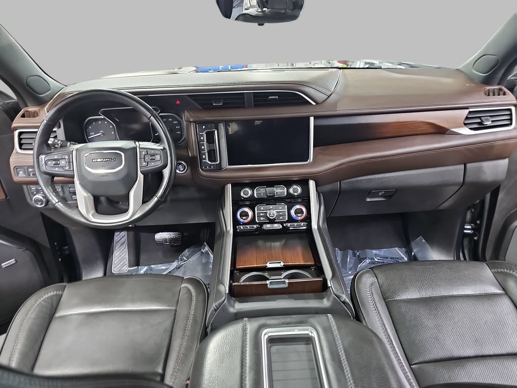 Certified 2021 GMC Yukon Denali w/ Denali Ultimate Package AWD/4WD image 11
