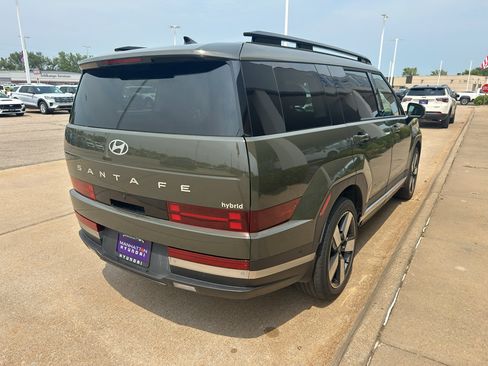 Used 2024 Hyundai Santa Fe Limited FWD image 5