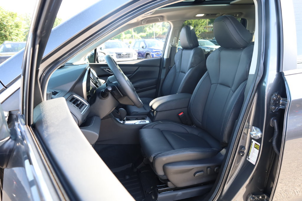 Certified 2026 Subaru Ascent Limited AWD/4WD image 10
