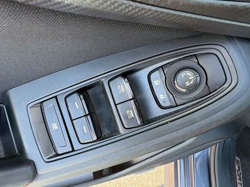 Used 2017 Subaru Impreza 2.0i Sport AWD/4WD image 11