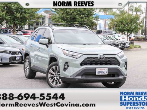 Used 2023 Toyota RAV4 XLE Premium FWD image 1