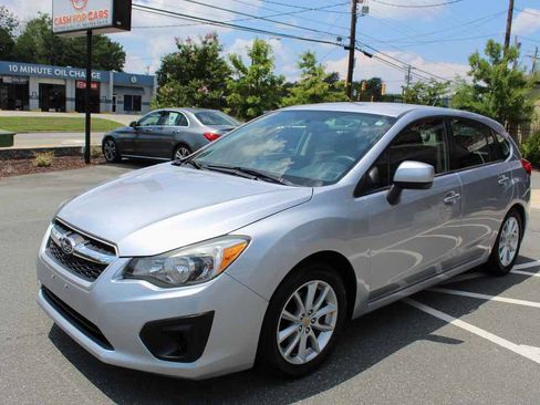 Used 2014 Subaru Impreza 2.0i Premium AWD/4WD image 1