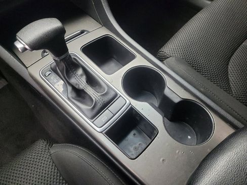 Used 2020 Kia Optima LX image 26