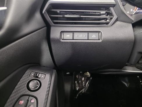 Used 2024 Nissan Altima 2.5 SV FWD image 40