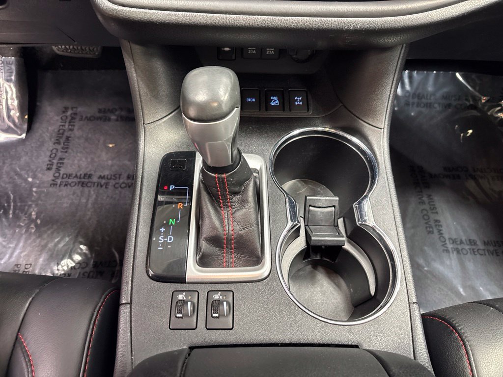 Used 2019 Toyota Highlander SE AWD/4WD image 25