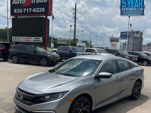 Used 2019 Honda Civic LX image 1