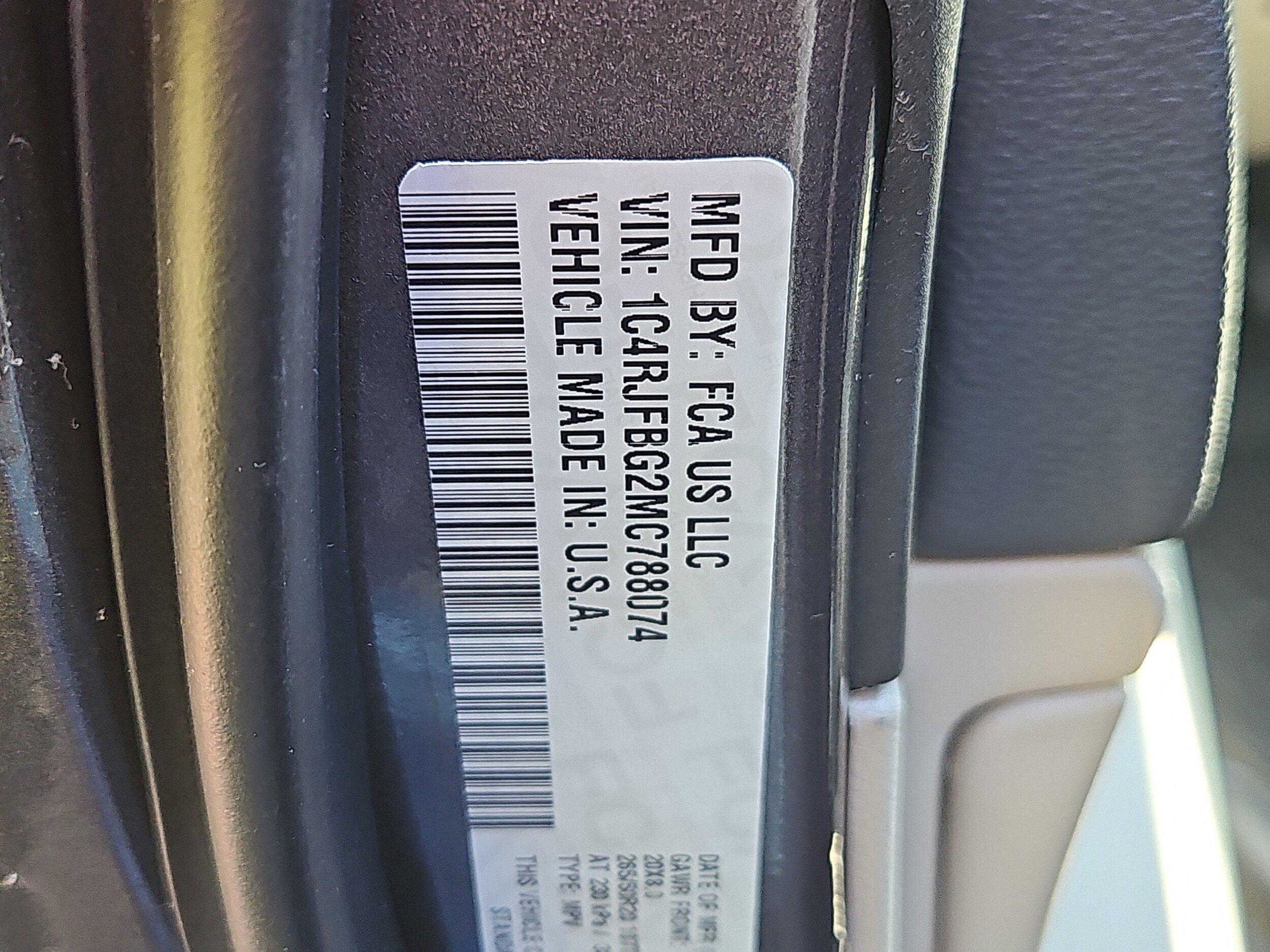 Used 2021 Jeep Grand Cherokee Limited AWD/4WD image 8