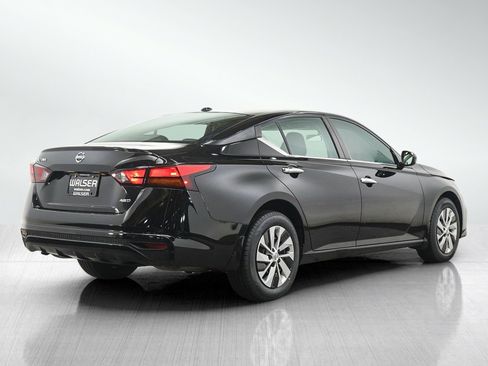 Used 2020 Nissan Altima 2.5 S AWD/4WD image 5
