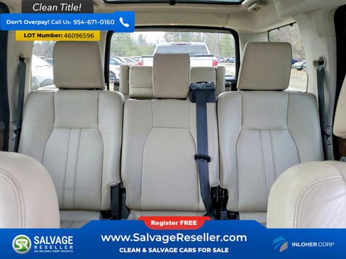 Used 2016 Land Rover LR4 HSE image 13
