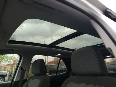 Used 2022 Chevrolet Equinox LT image 15