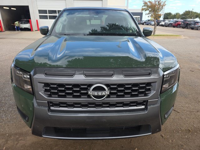 Used 2026 Nissan Frontier SV w/ SV Convenience Package AWD/4WD image 2