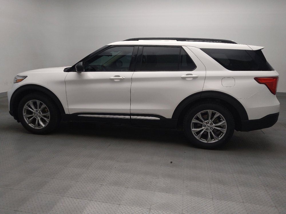Used 2020 Ford Explorer XLT w/ Equipment Group 202A RWD image 3