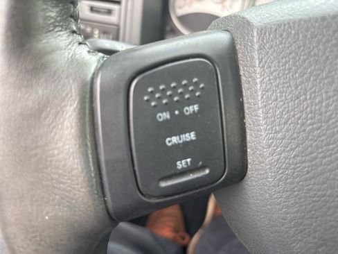 Used 2005 Dodge Dakota Laramie AWD/4WD image 12