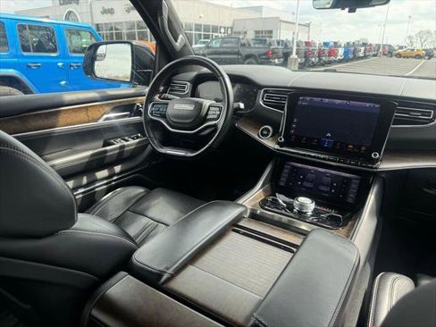Certified 2022 Jeep Grand Wagoneer Series II AWD/4WD image 58