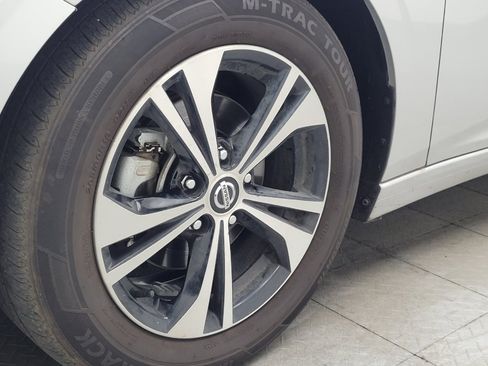 Used 2023 Nissan Sentra S FWD image 31