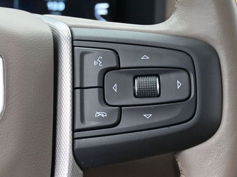 Used 2022 GMC Yukon Denali image 22